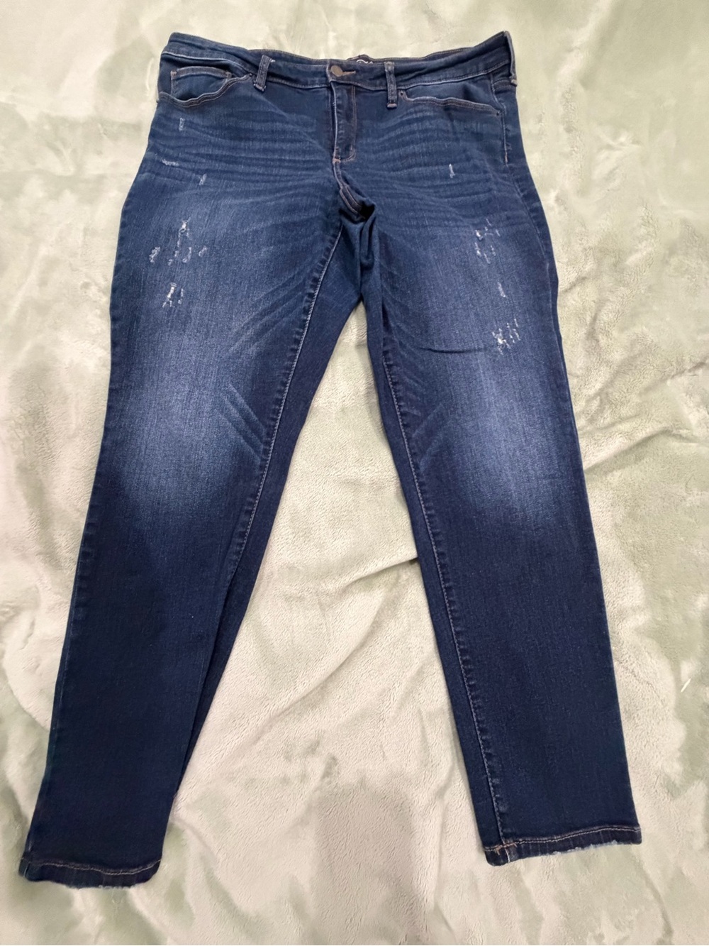Universal Thread Dark Indigo Skinny Jeans